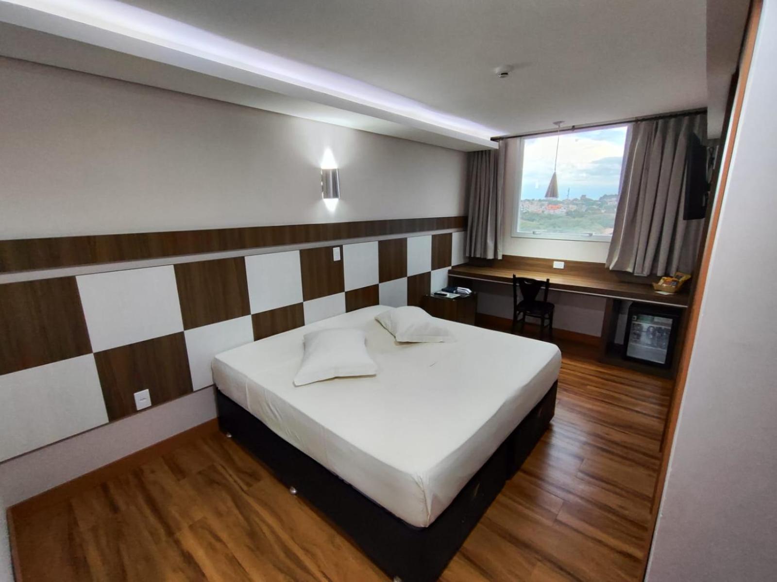 Hotel Maestro Executive Toledo Toledo  Zewnętrze zdjęcie