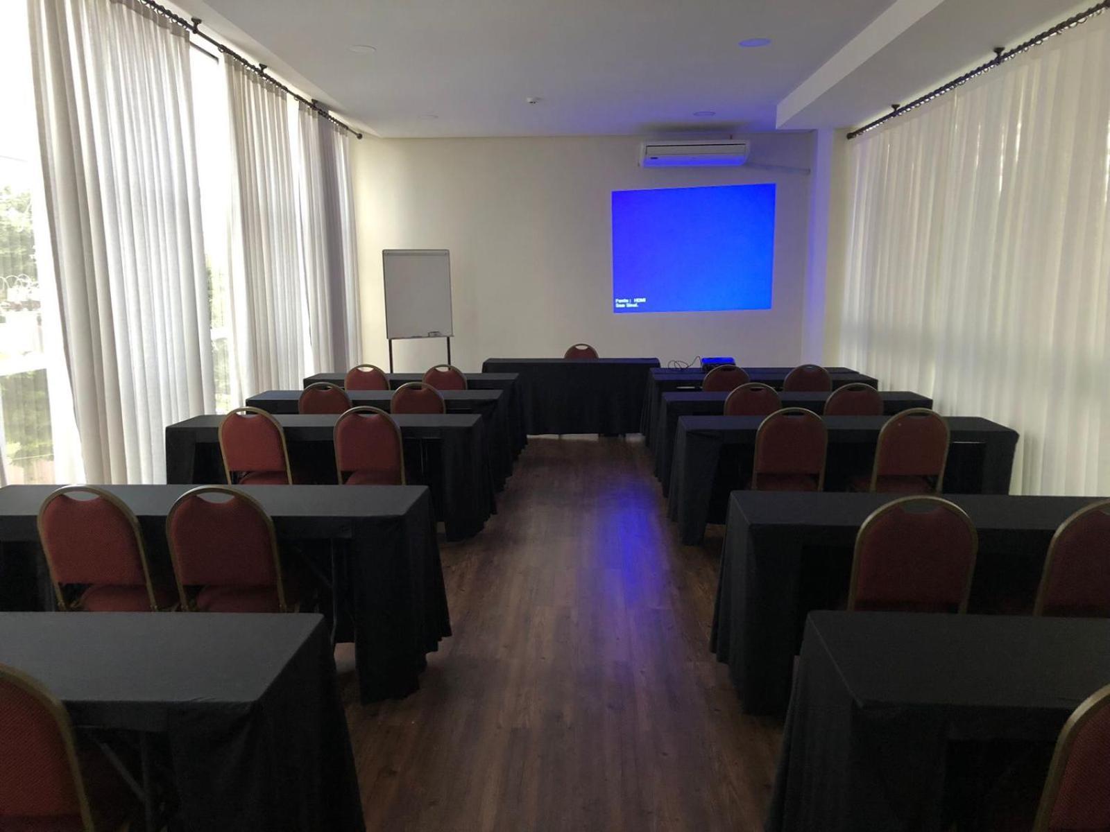 Hotel Maestro Executive Toledo Toledo  Zewnętrze zdjęcie